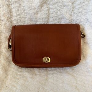 Vintage Coach brown leather bag